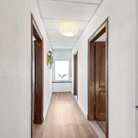 Worker Space Bedburg Apartment *