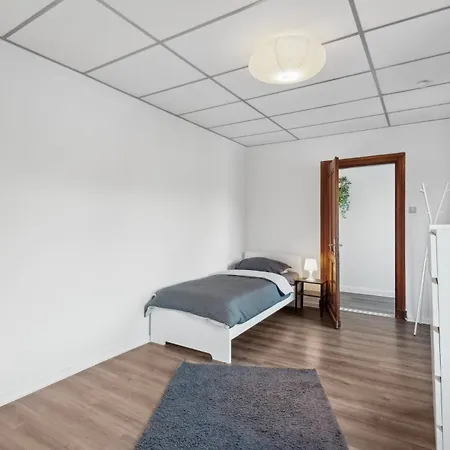 Worker Space Bedburg Hau